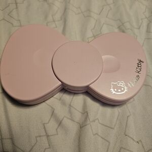 Hello Kitty Light Pink Bow-Shaped Compact